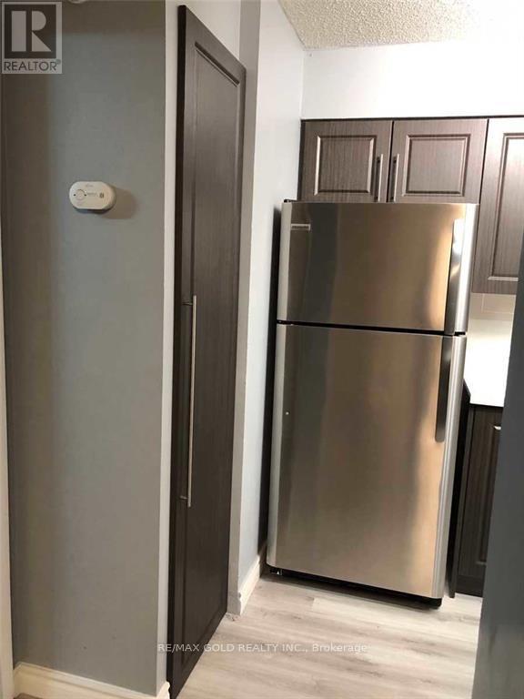 #111 30 HICKORY STREET - Image 7