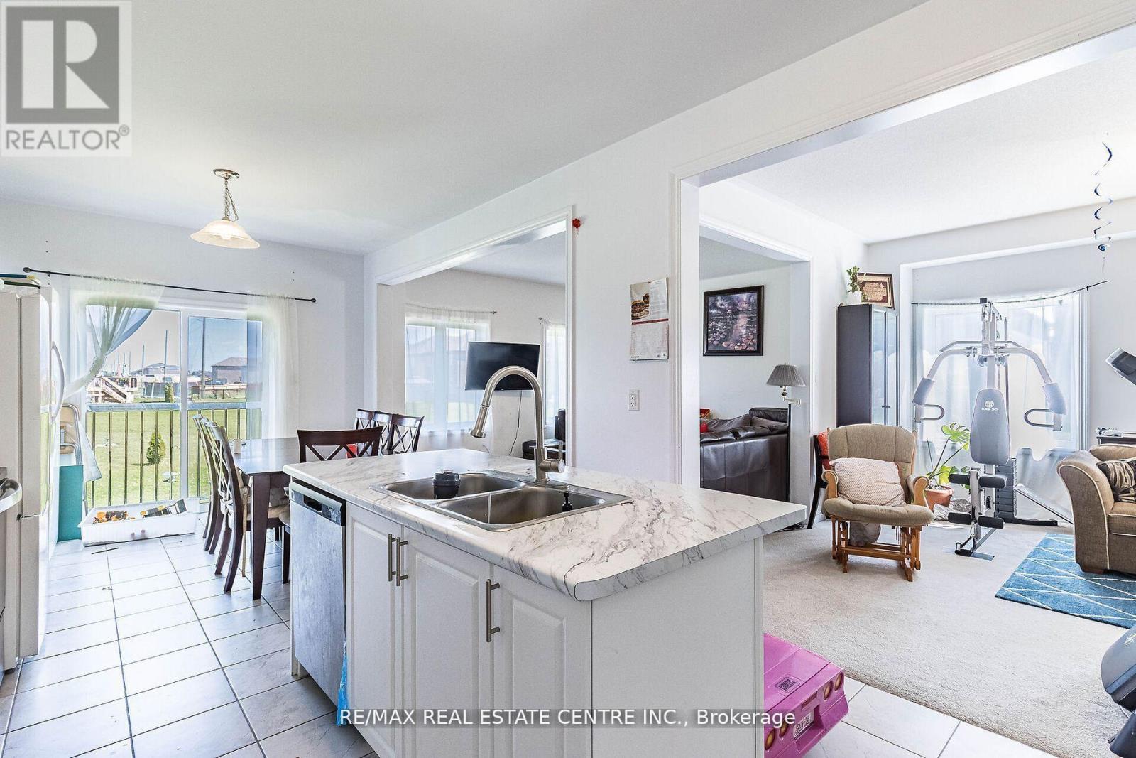 206 WERRY AVENUE - 11