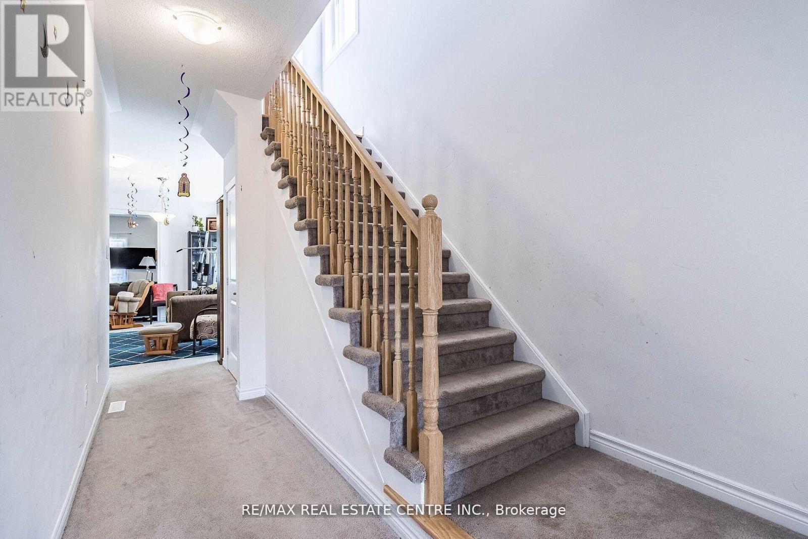 206 WERRY AVENUE - 13