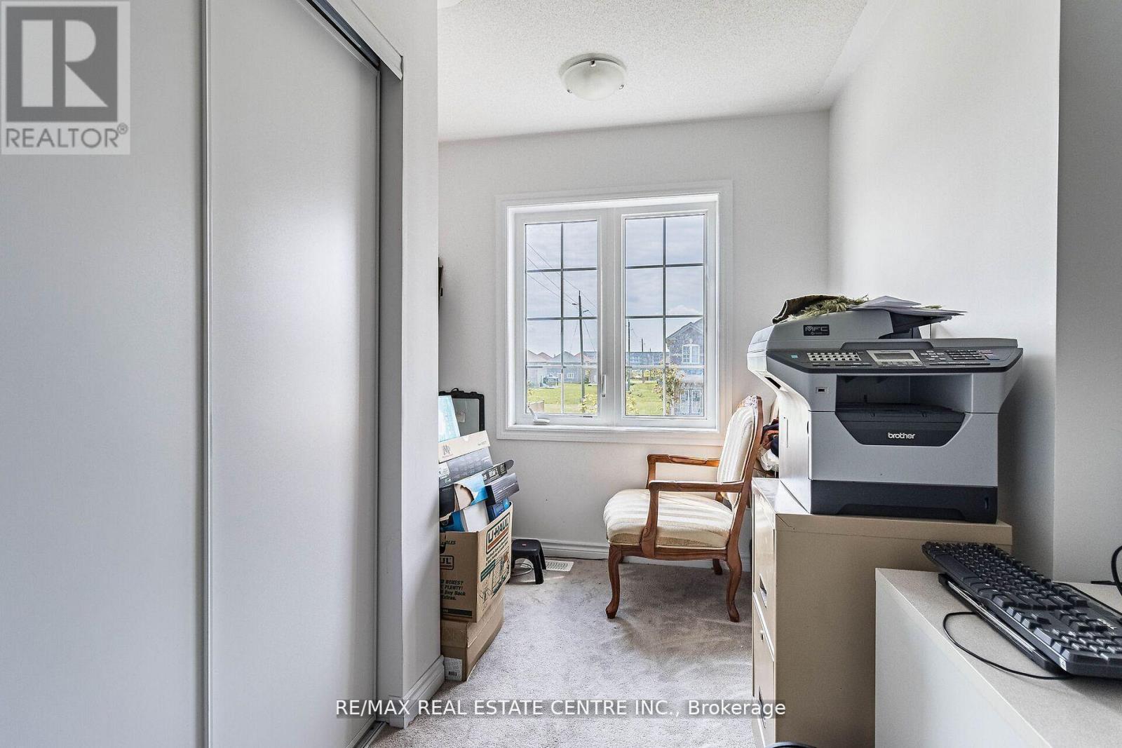 206 WERRY AVENUE - 15