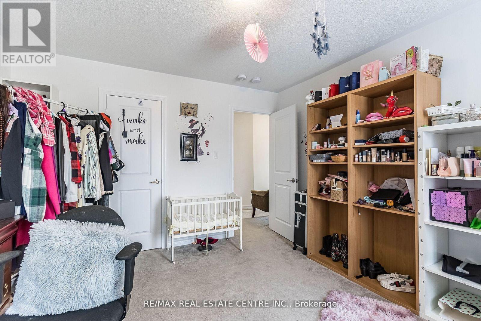 206 WERRY AVENUE - 19