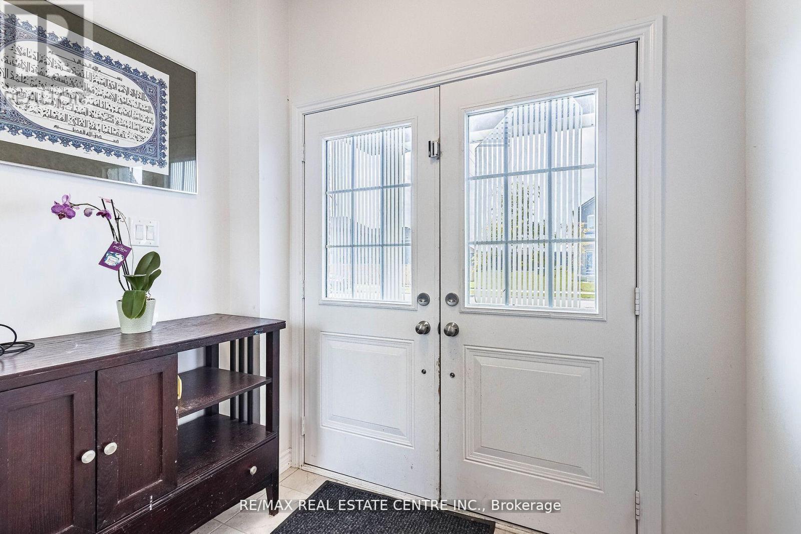 206 WERRY AVENUE - 3