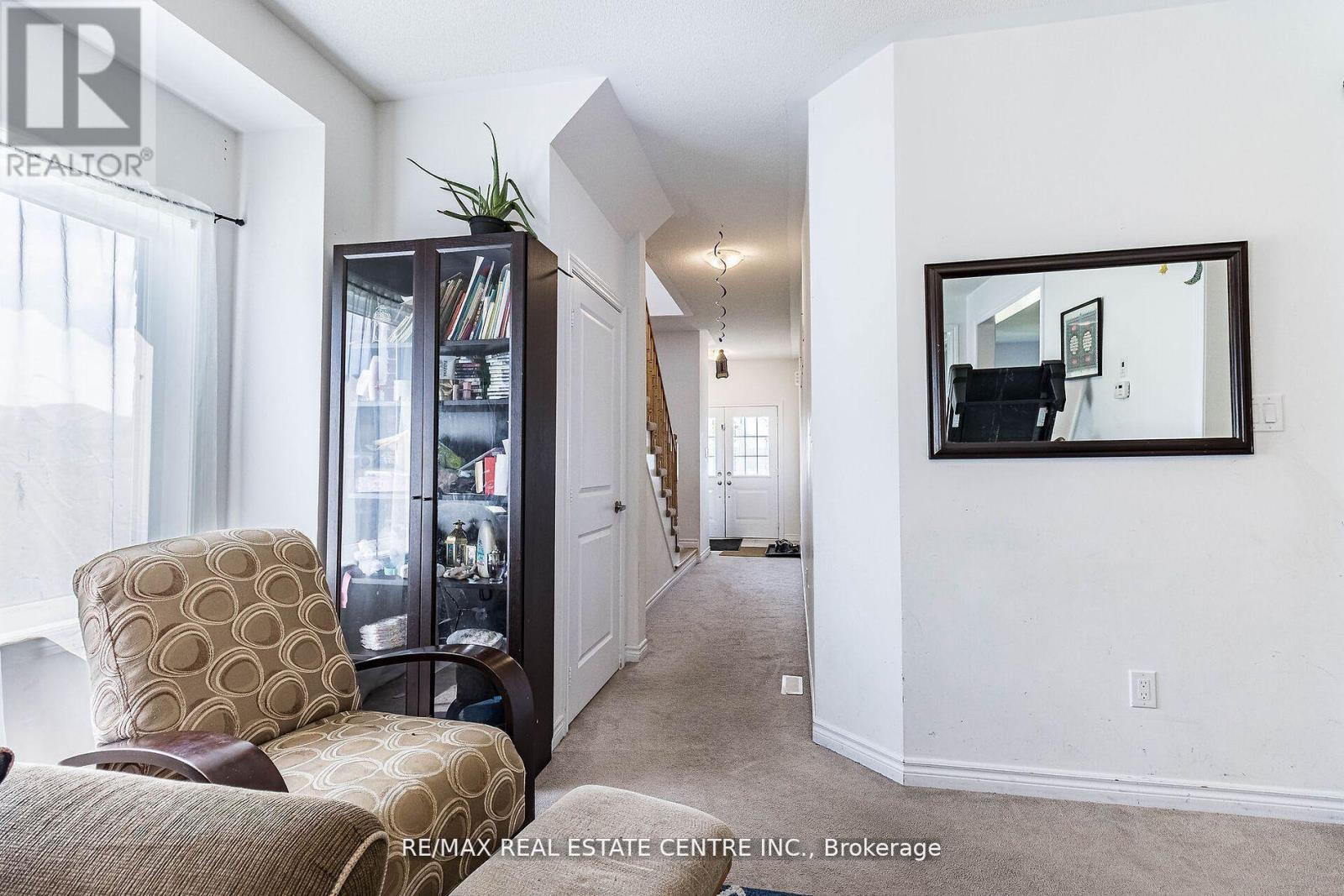 206 WERRY AVENUE - 9