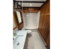 1743 North Muldrew Lake Road, Gravenhurst), ON P1P1R2 Photo 10