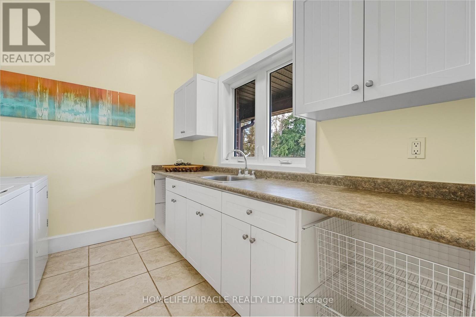 556389 MULMUR MELANCTHON TOWNLINE - 21