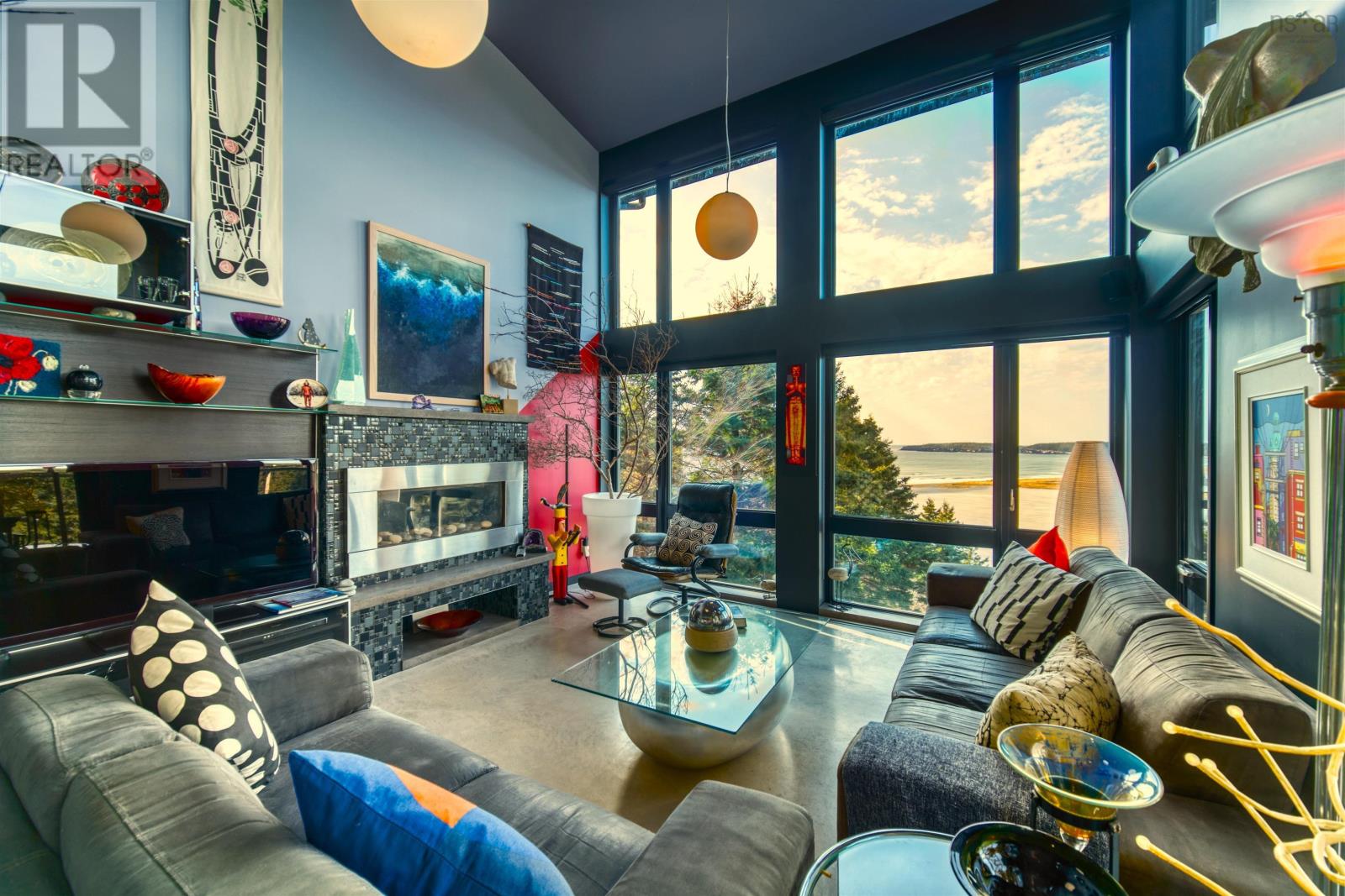 66 Beach Hill Road - 3