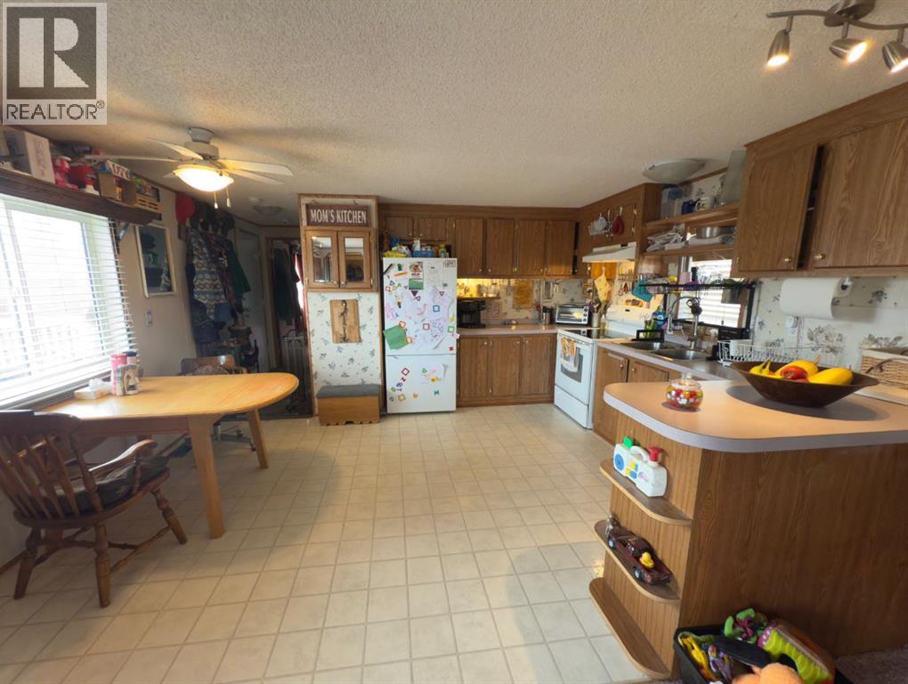 331 Gleichen Street - 14