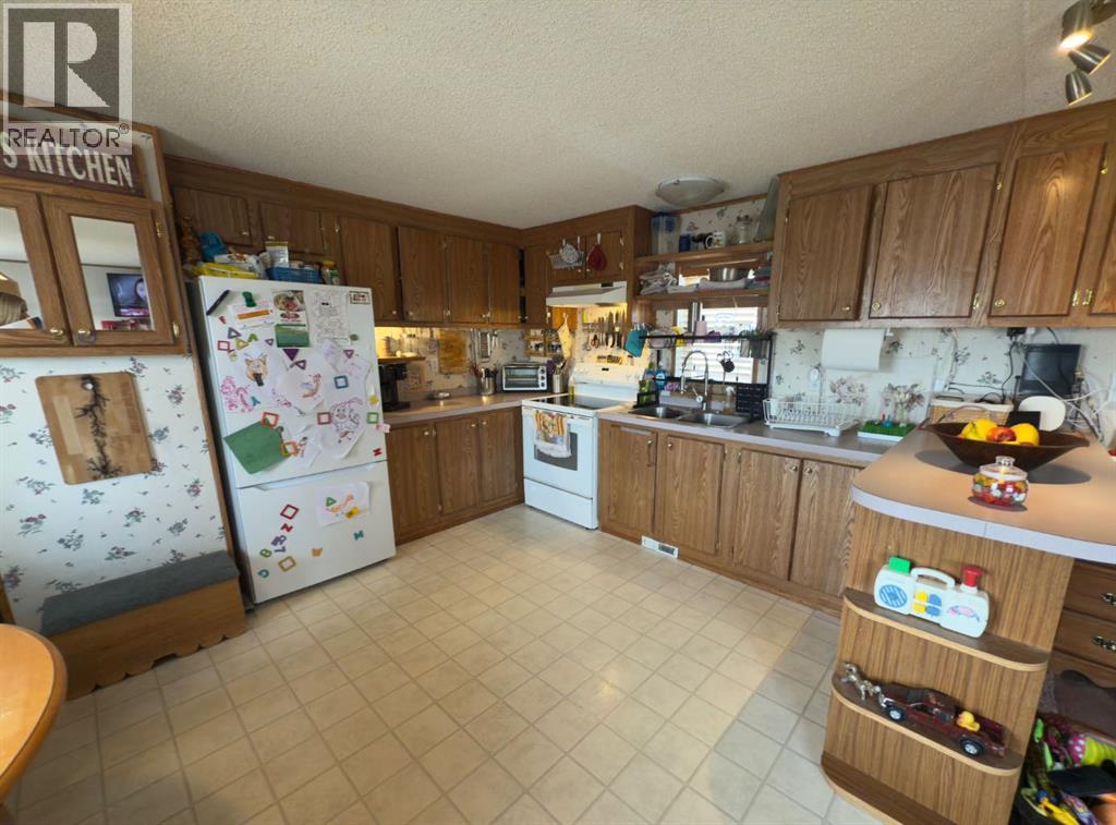 331 Gleichen Street - 15