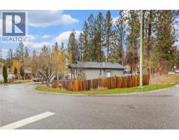 2010 Porcupine Court, Westbank, BC V4T2H5 Photo 9