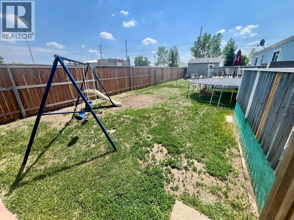 331 Gleichen Street — photo 34