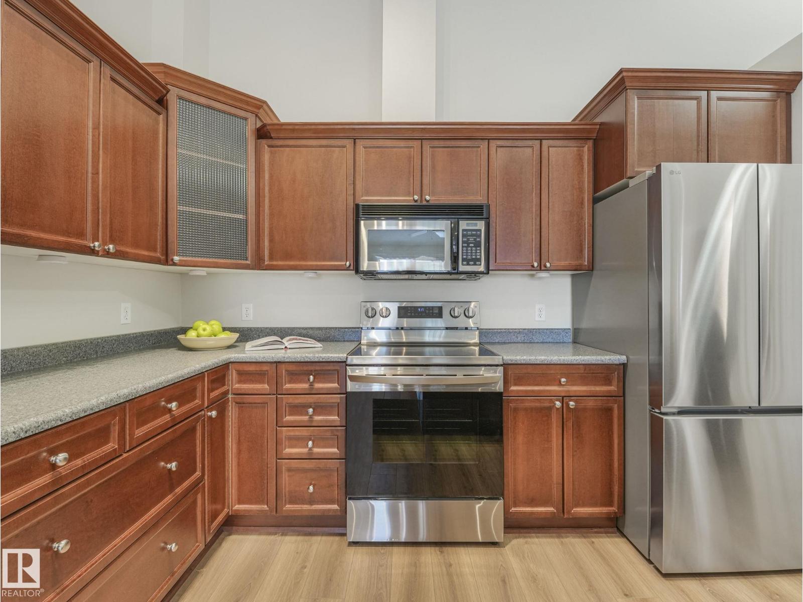 #515 10311 111 ST NW - 2