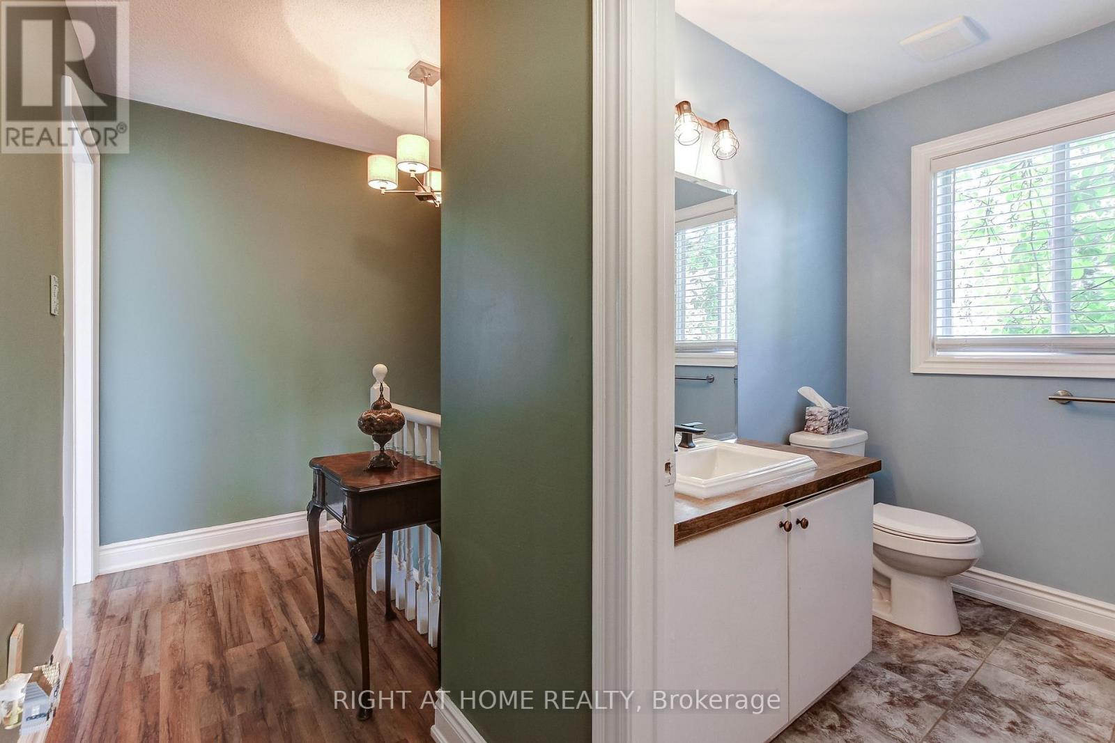 406 LEVANNA LANE - 18