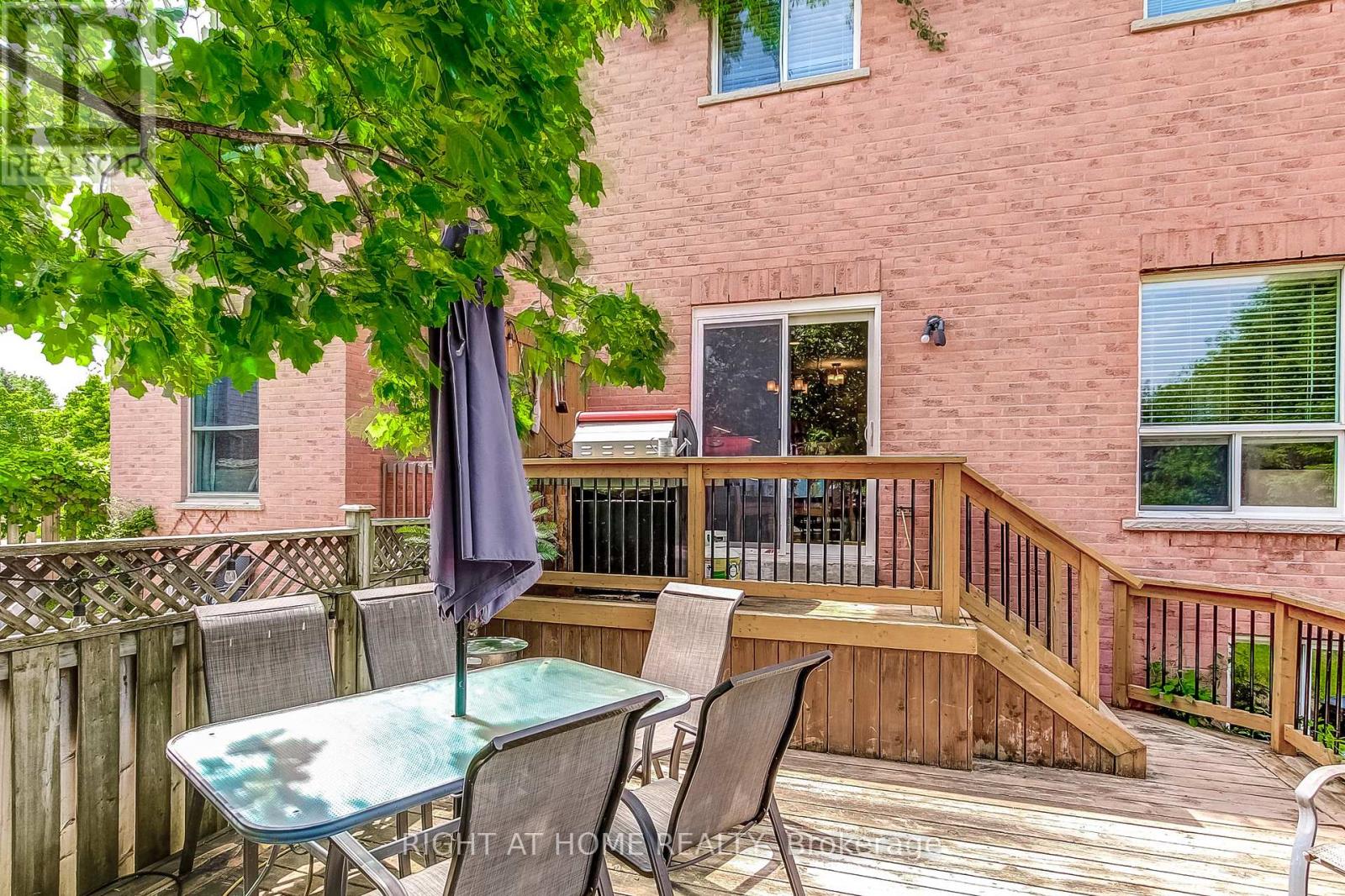 406 LEVANNA LANE - 32