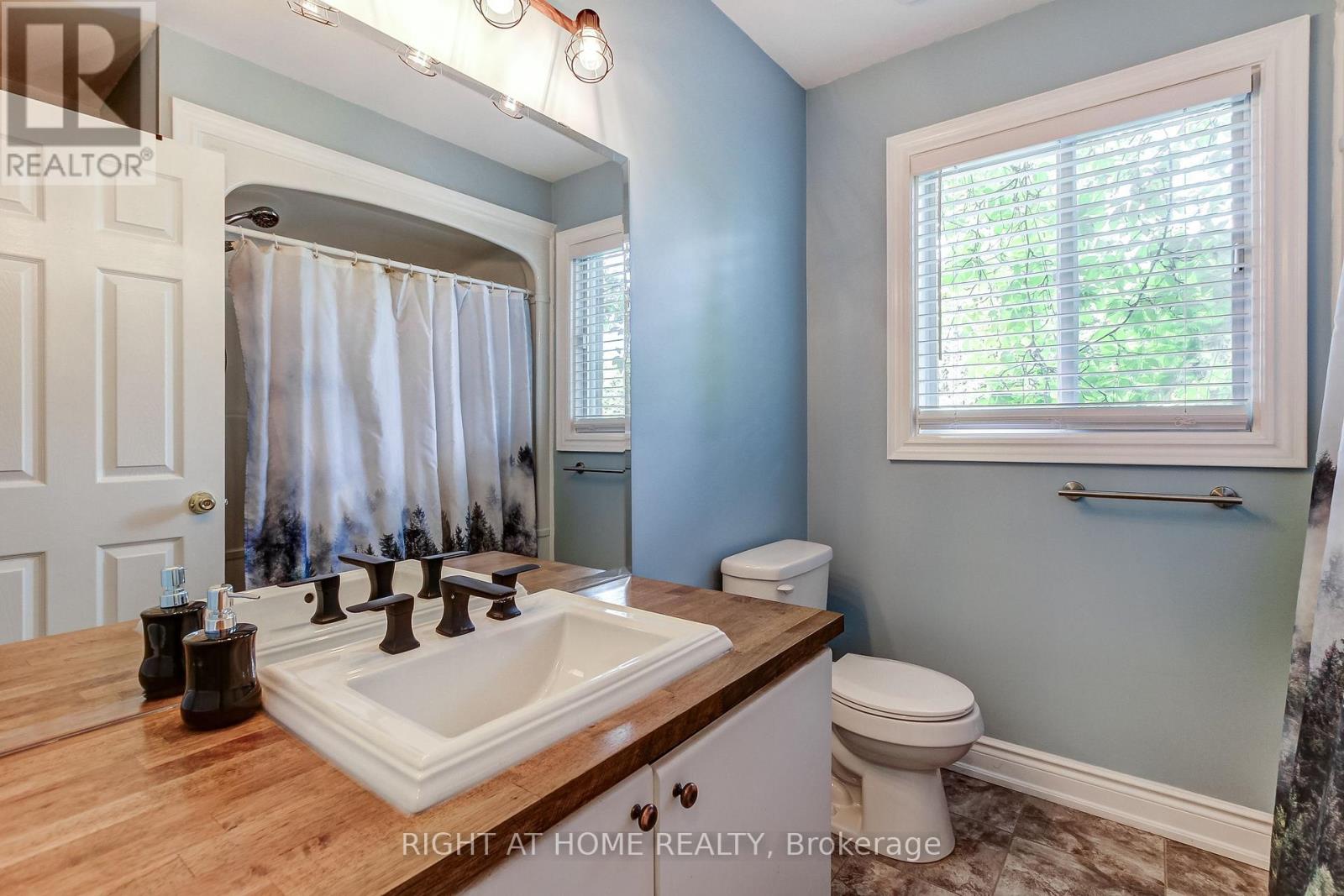 406 LEVANNA LANE - 19