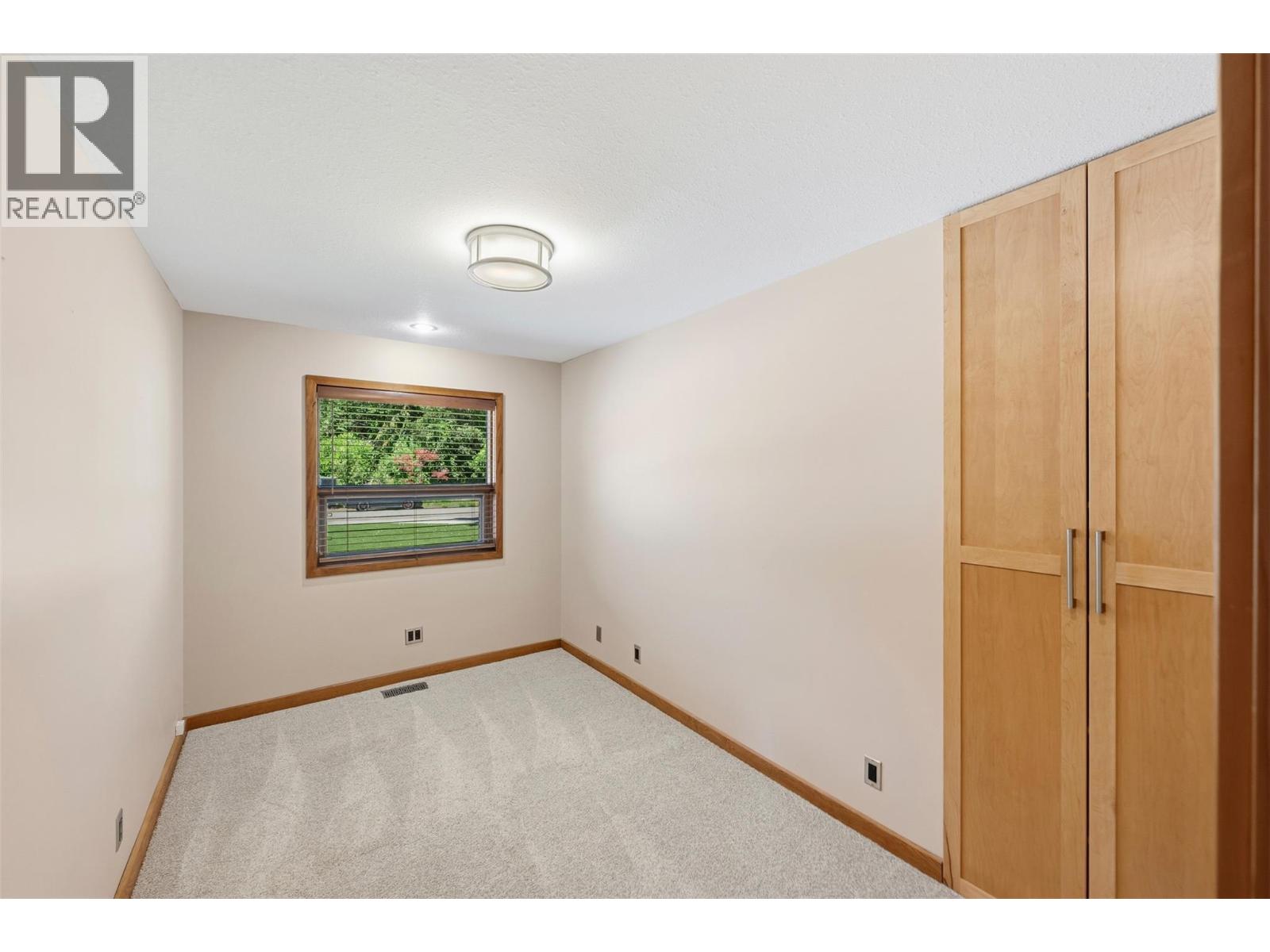 1409 85th Street, Osoyoos