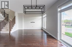 2 Bed, 2 Bath House for Sale in Ottawa – 224 CHAPERAL PRIVATE, Ottawa – MLS# X13422858 - Image 16