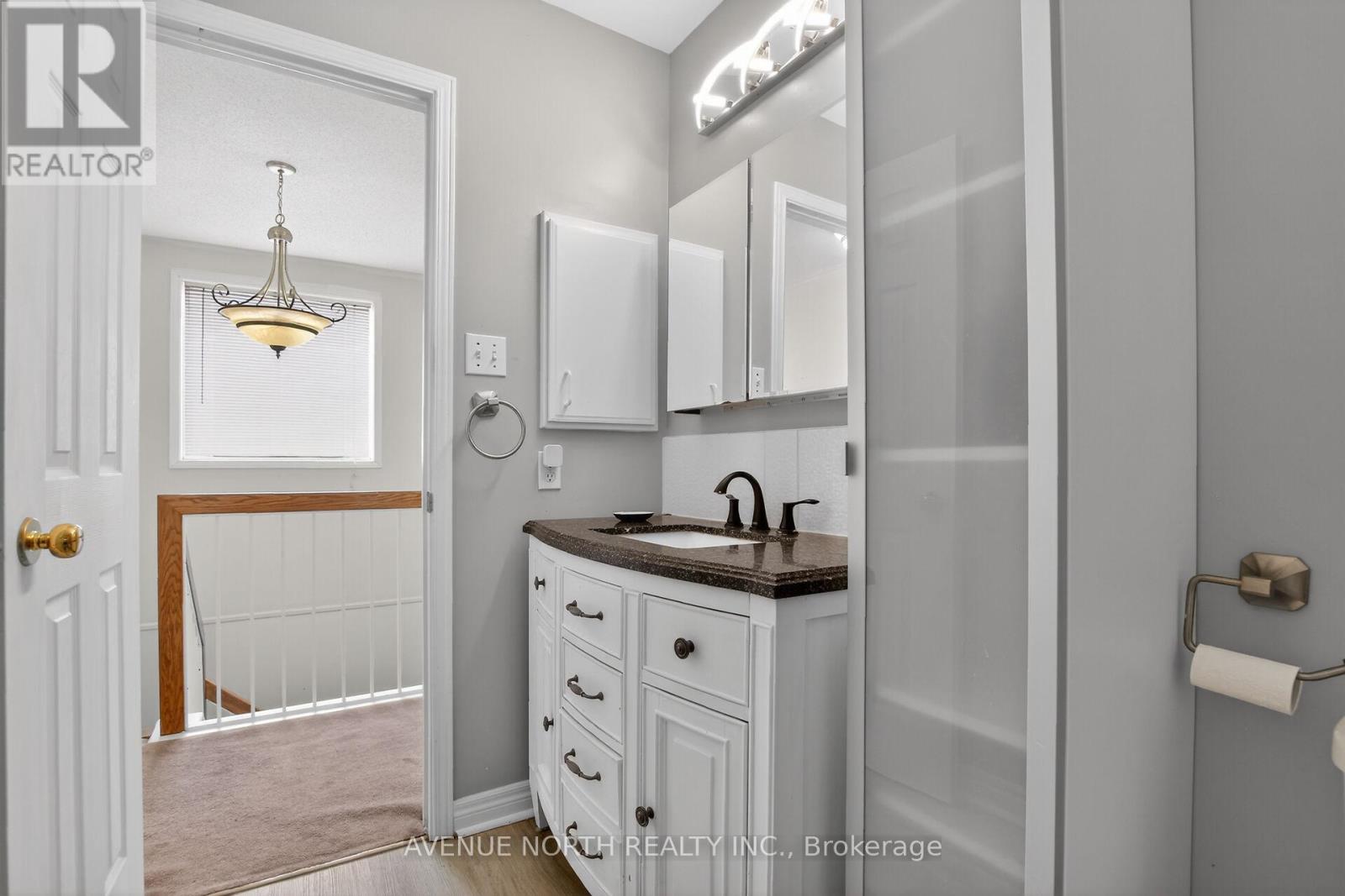 18 CASTLEMORE STREET - 20