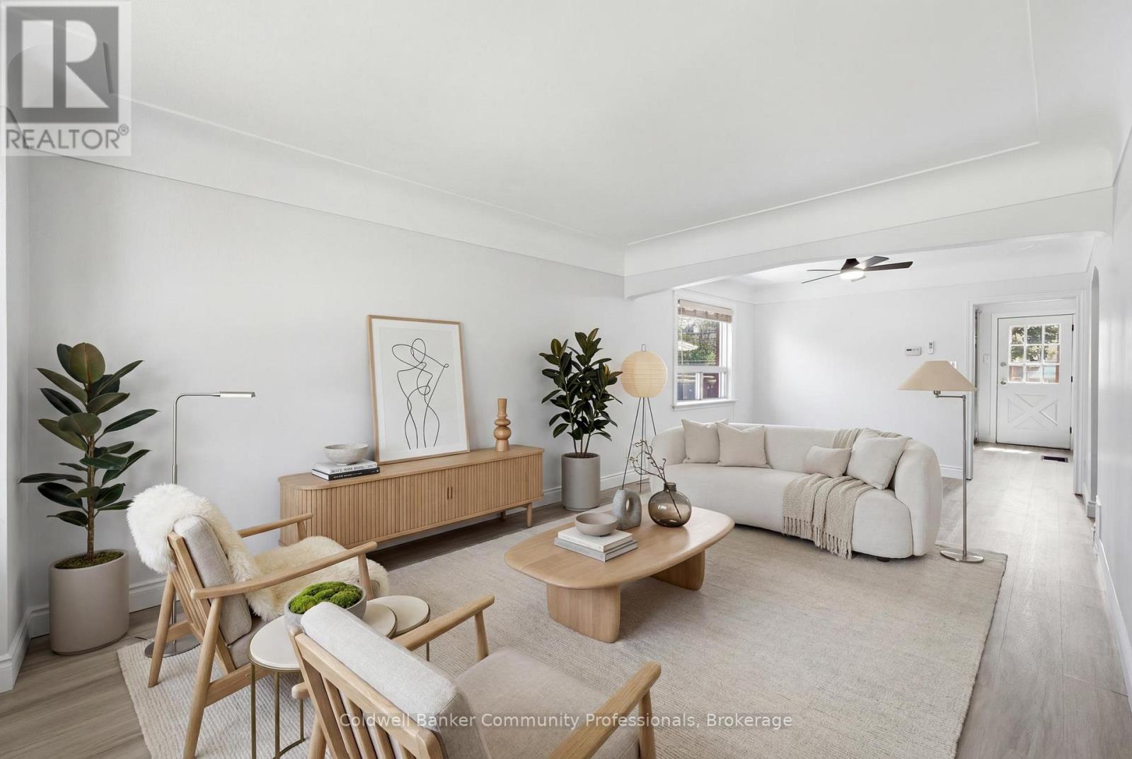 97 TRAGINA AVENUE S - 8