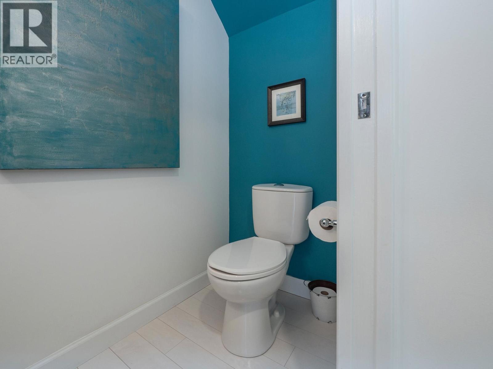 6 735 PARK ROAD, Gibsons