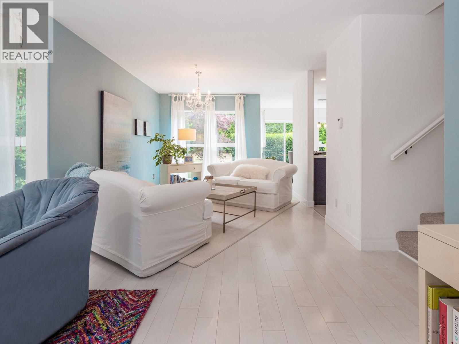 6 735 PARK ROAD, Gibsons