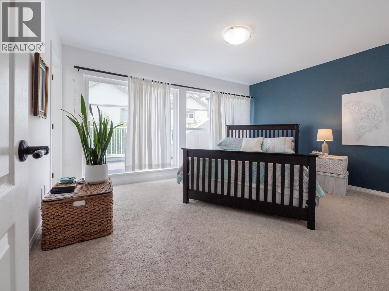 6 735 PARK ROAD, Gibsons