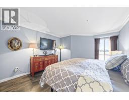 312 6 Renaissance Square, New Westminster, BC V3M6N8 Photo 13
