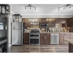 312 6 Renaissance Square, New Westminster, BC V3M6N8 Photo 9