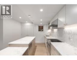 460 E 17th Avenue, Vancouver, BC V5V1B1 Photo 9