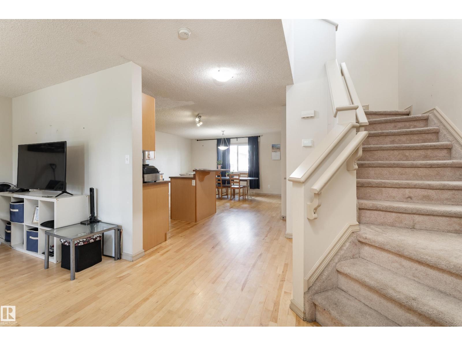 14715 141 ST NW — photo 6