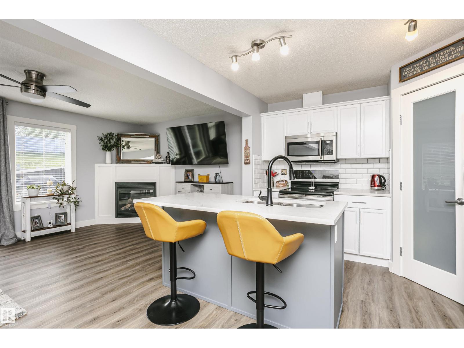 3713 11 ST NW - 1