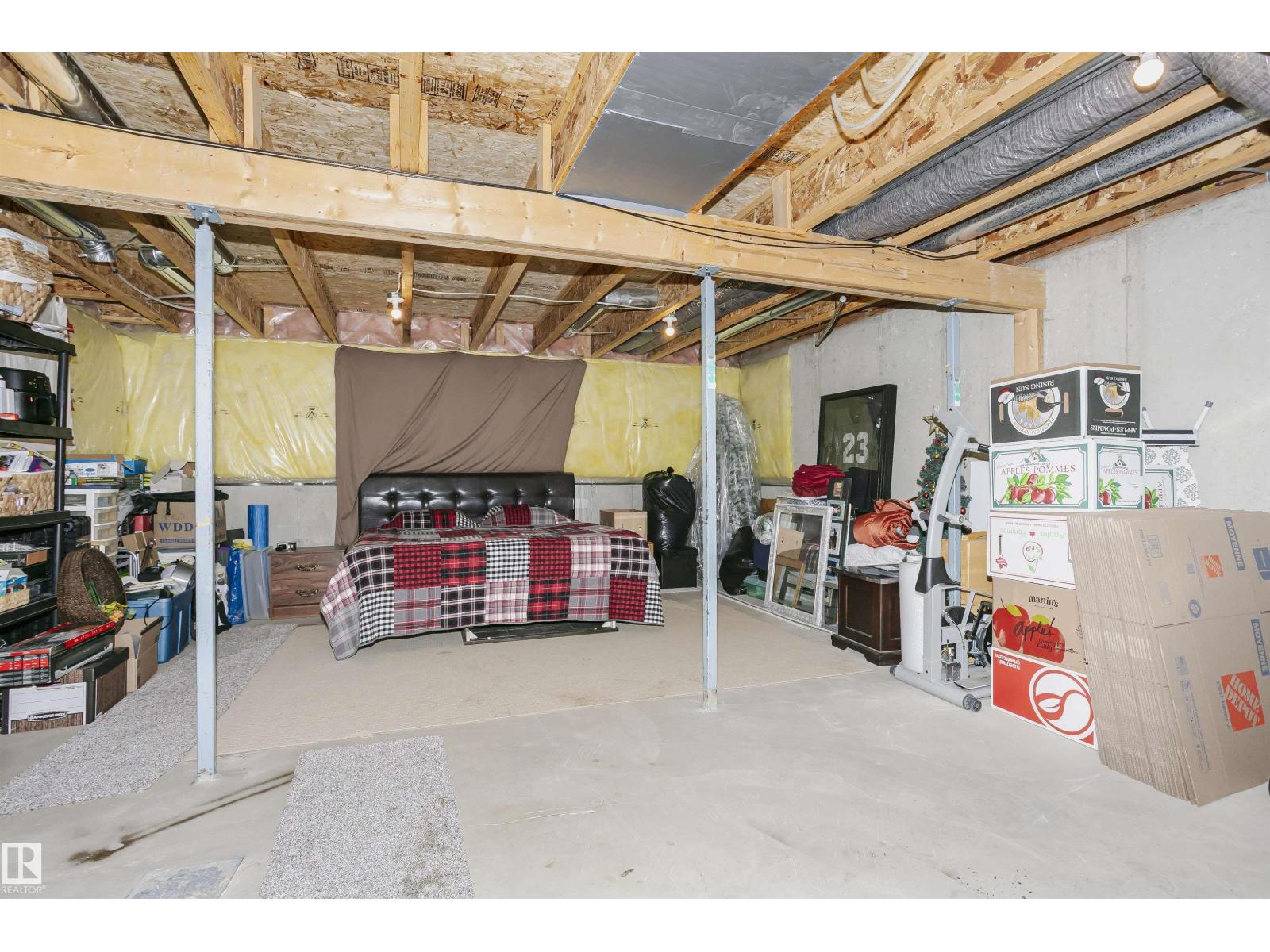 3713 11 ST NW - 33