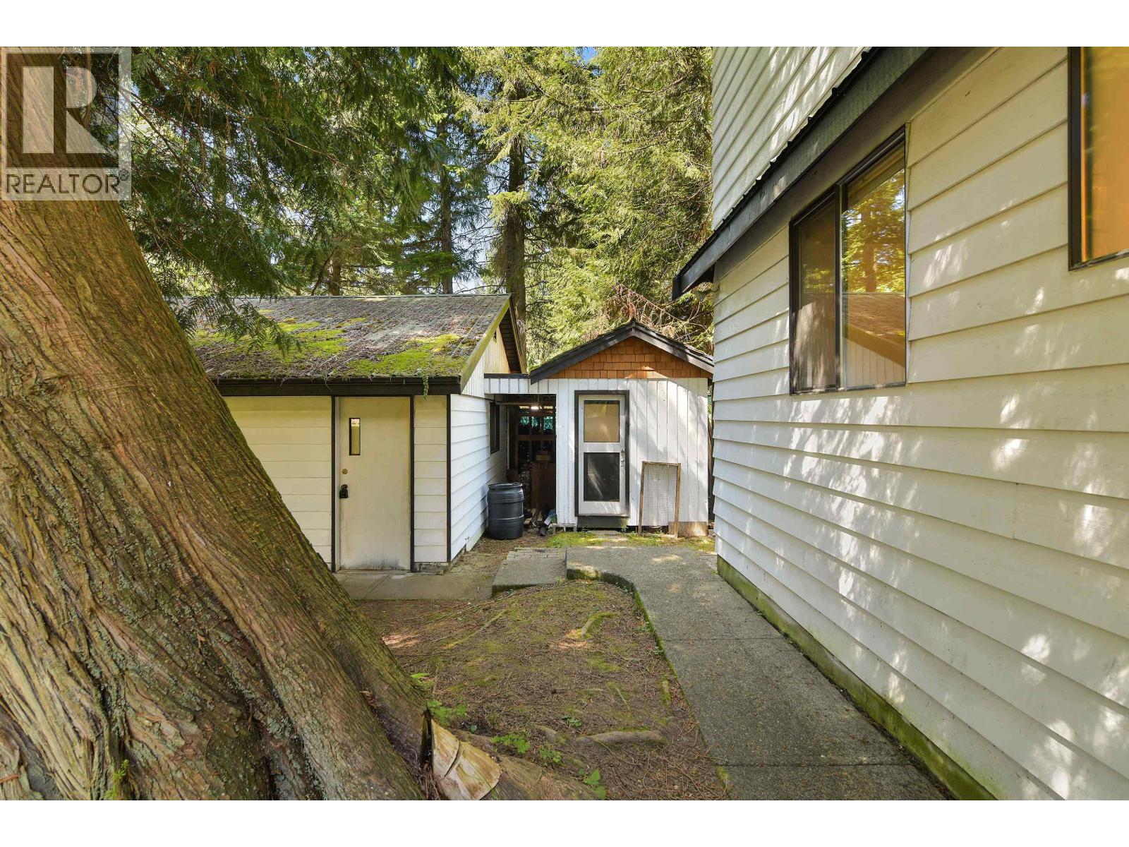 177 SPINNAKER DRIVE, Mayne Island