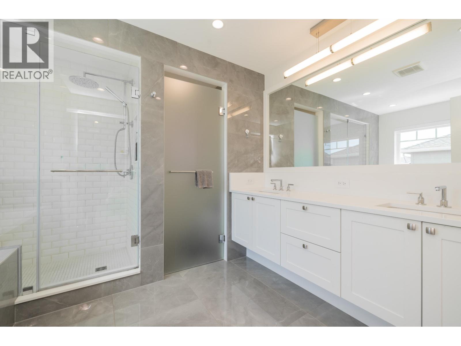 4702 HAZELNUT Way, Delta