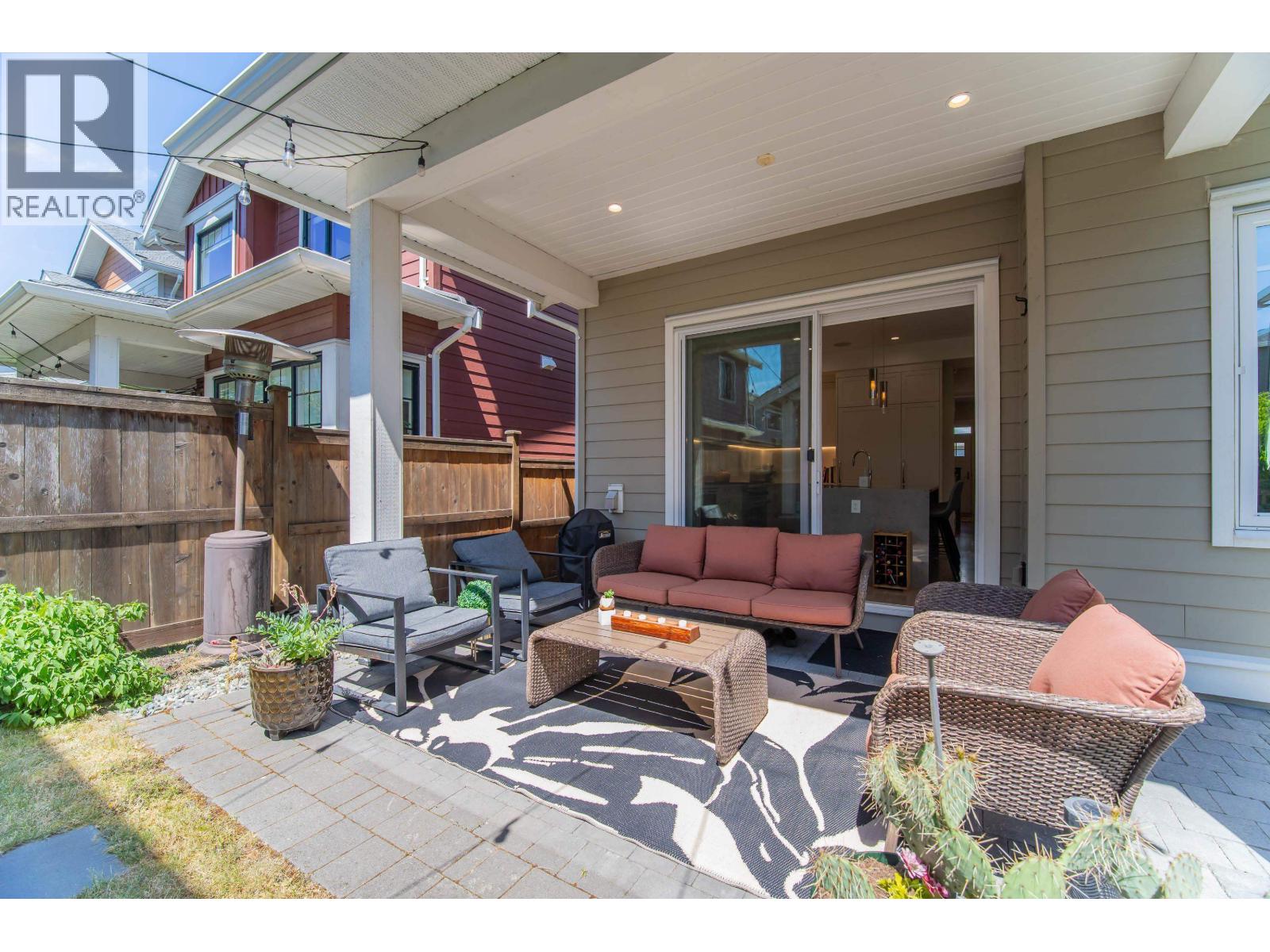 4702 HAZELNUT Way, Delta