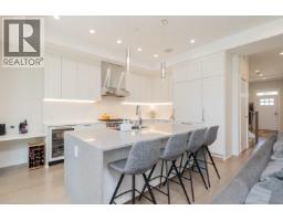4702 Hazelnut Way, Delta, BC V4M0C5 Photo 11