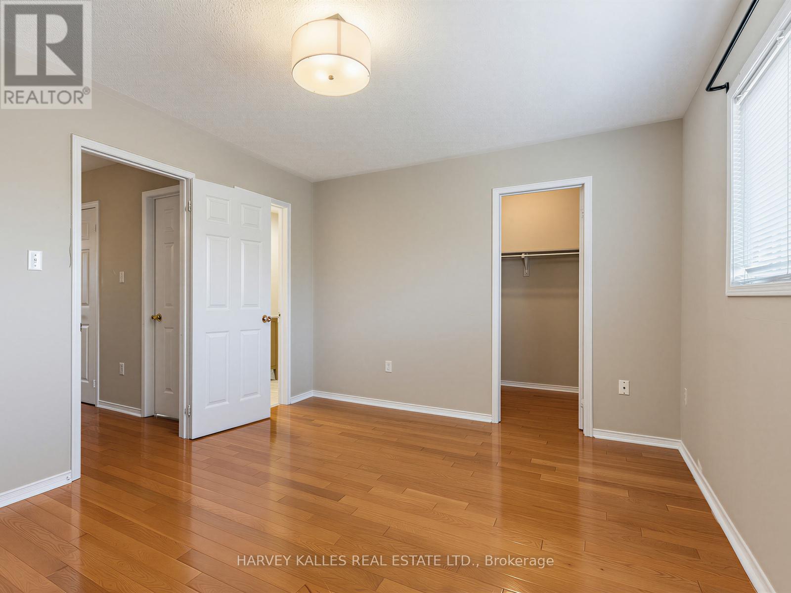 40 BLACKTHORN DRIVE - 19