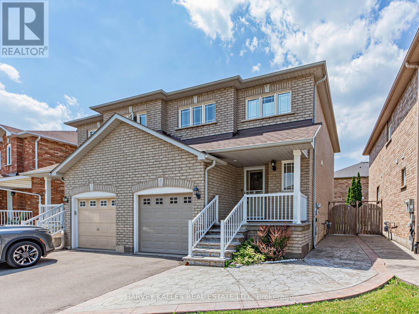 40 BLACKTHORN DRIVE - 2