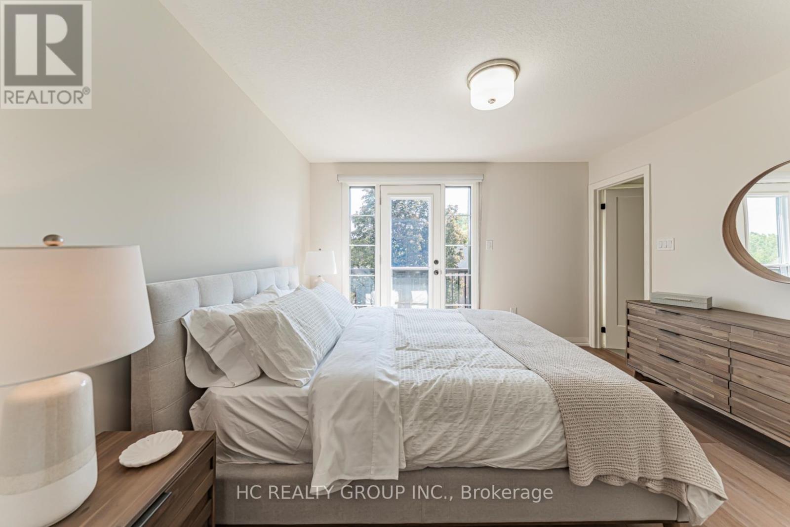 5 JOHN CARTER WAY - 26