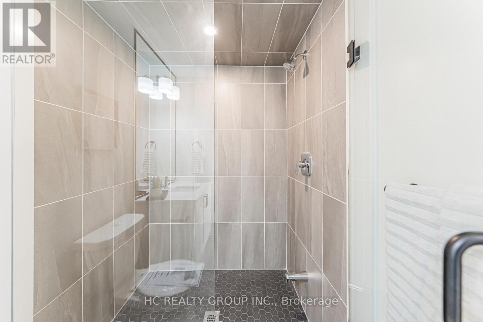 5 JOHN CARTER WAY - 29