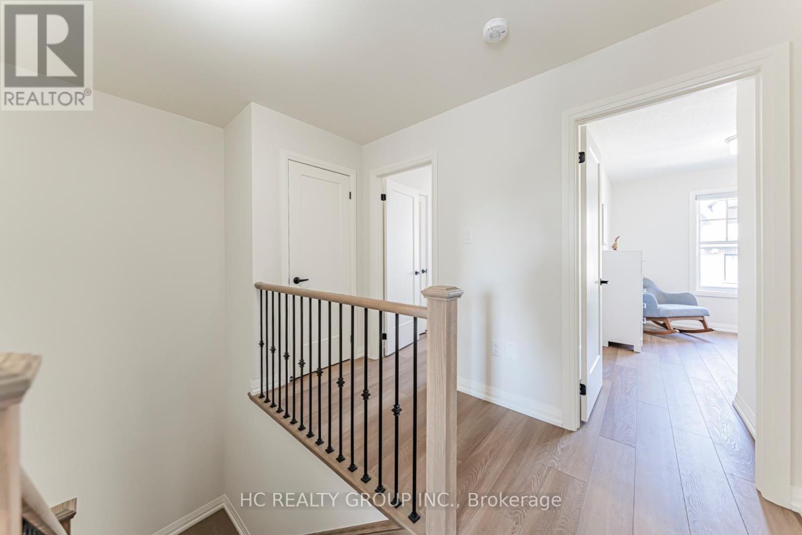 5 JOHN CARTER WAY - 31