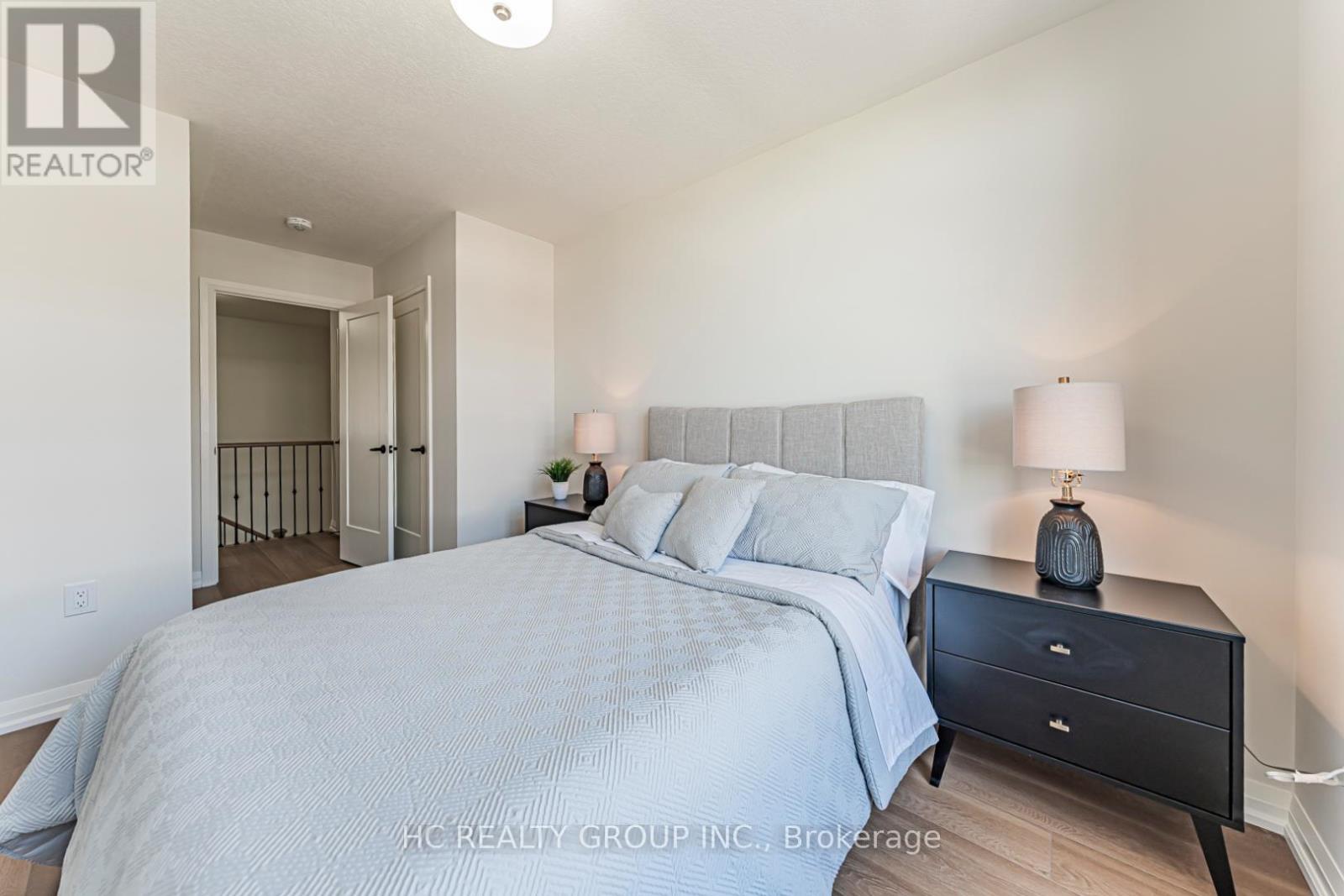 5 JOHN CARTER WAY - 39