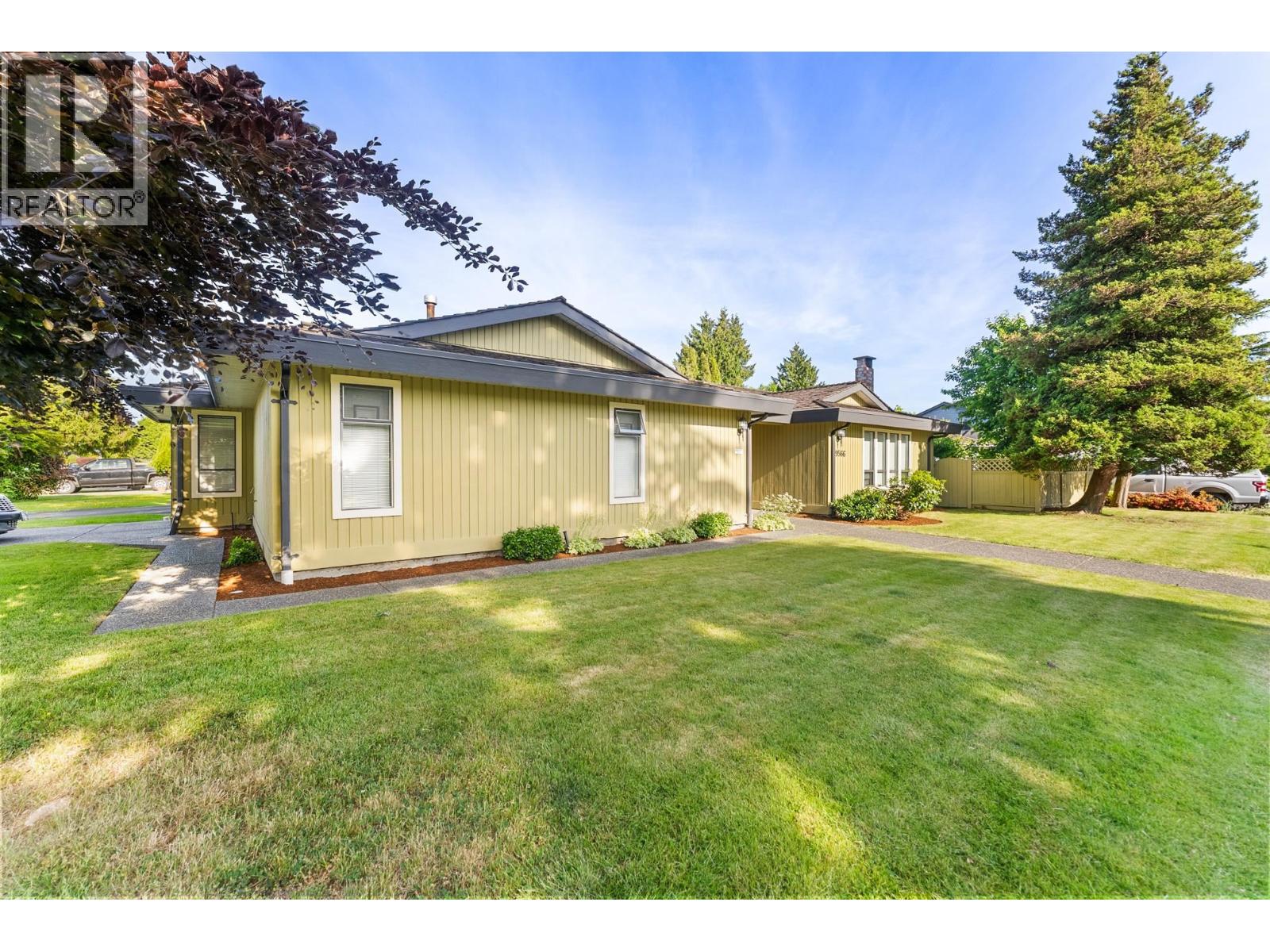 9566 PICKERING Drive, Richmond