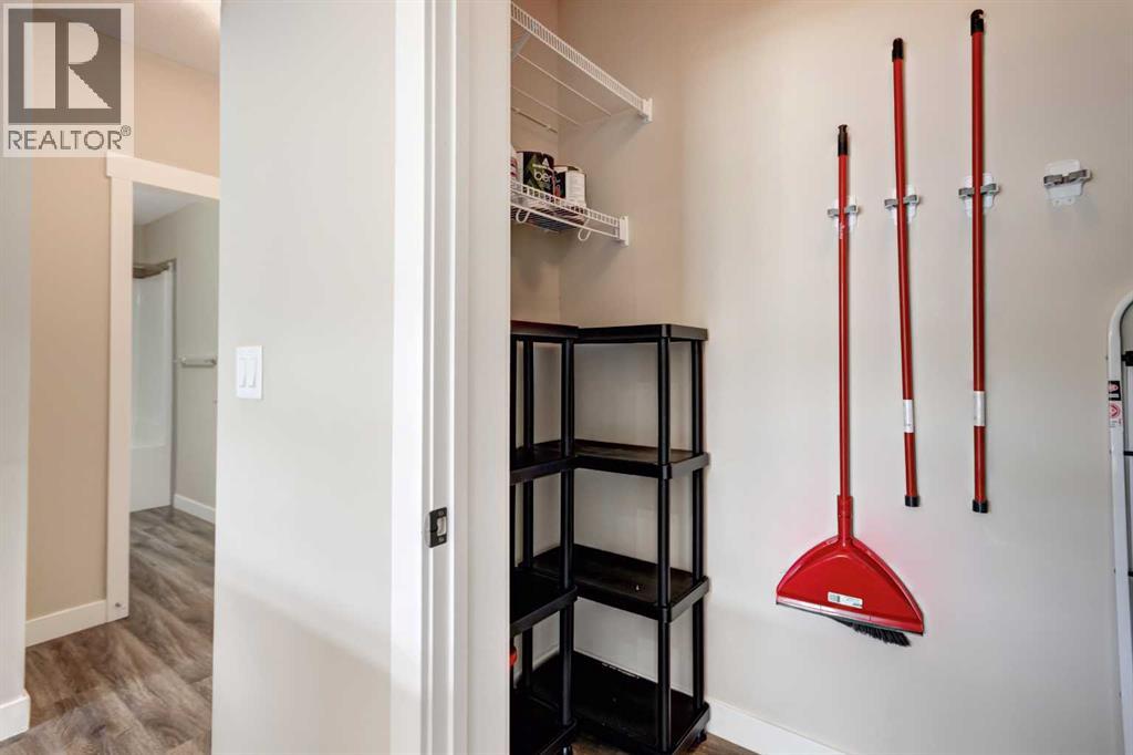 #120 20 Walgrove Walk SE - 23