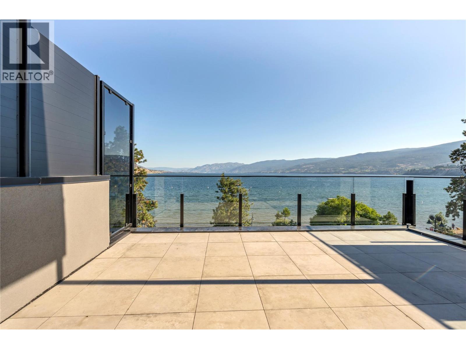#401 602 Lakeshore Drive - 32