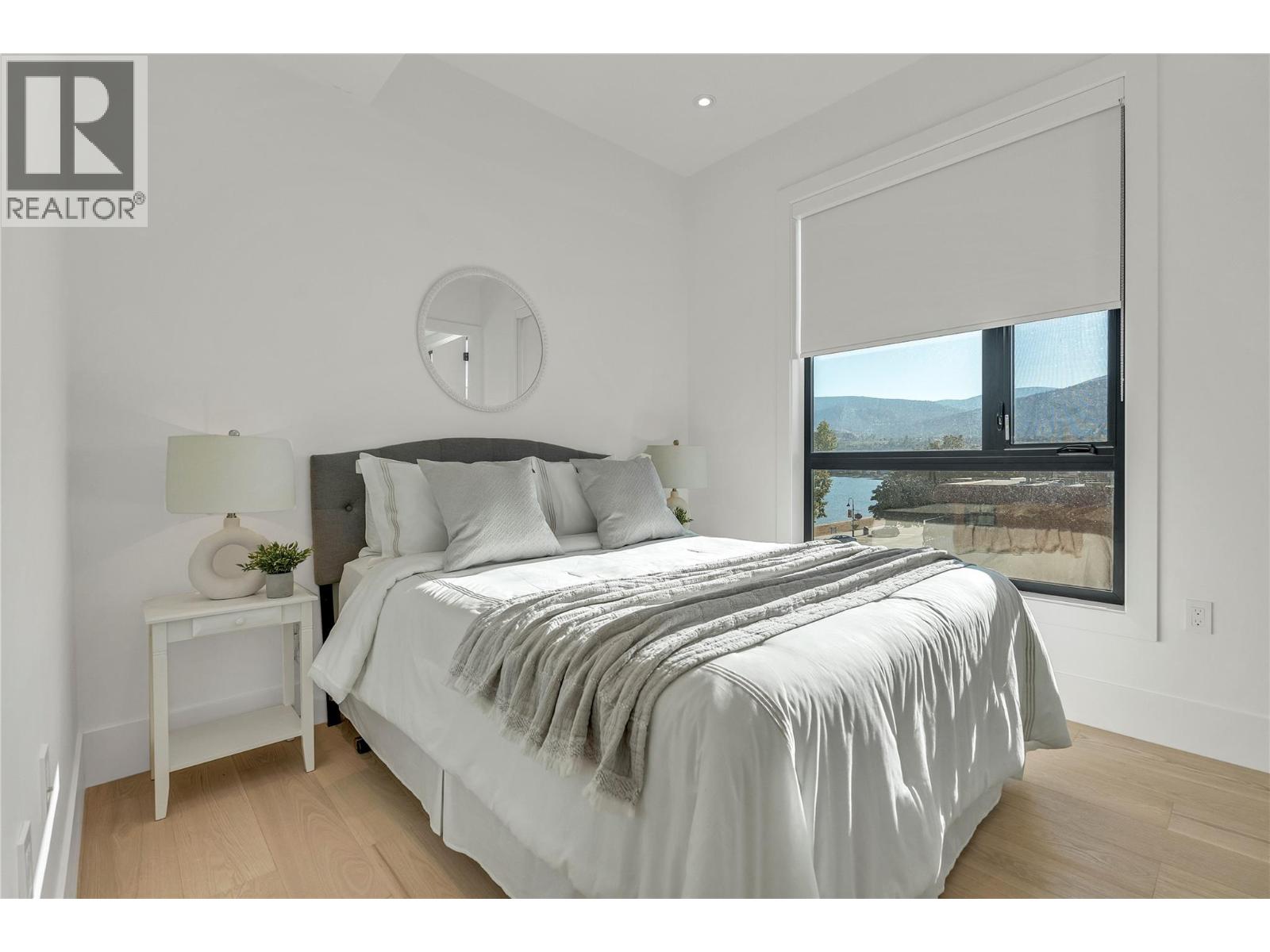 #401 602 Lakeshore Drive - 23