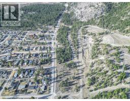 8850 Grainger Road, Canal Flats, BC V0B1B0 Photo 20