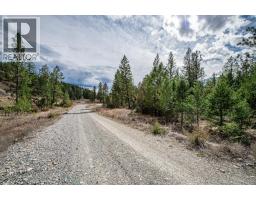 8850 Grainger Road, Canal Flats, BC V0B1B0 Photo 19