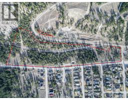 8850 Grainger Road, Canal Flats, BC V0B1B0 Photo 31