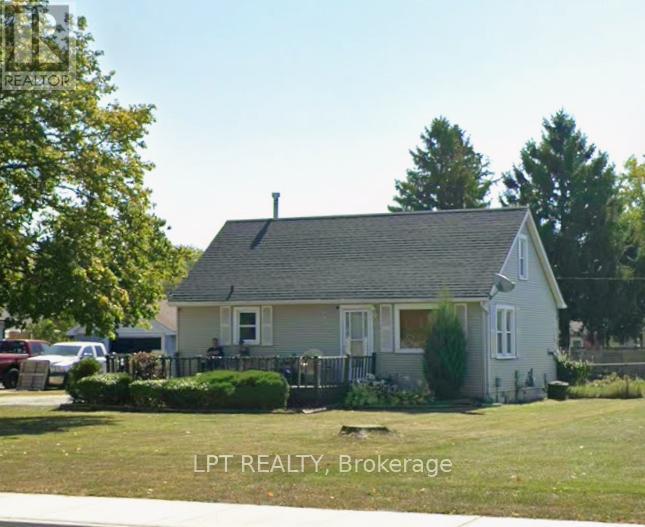 1709 DUFFERIN AVENUE - 1