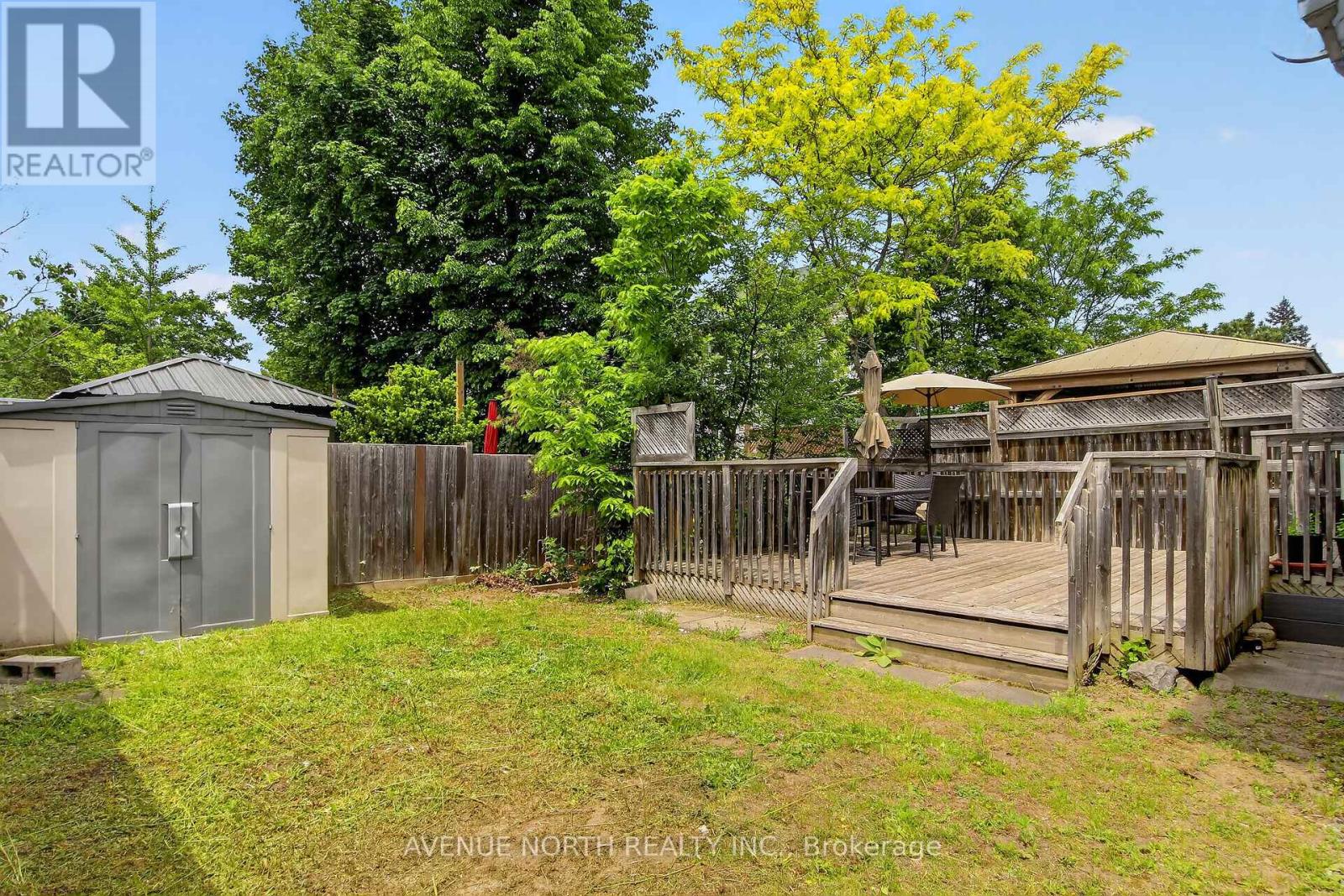 18 CASTLEMORE STREET - 38